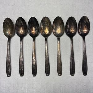 7 Harmony House SERENADE Wallace Silver Plate Soup Spoons‎ Silverware